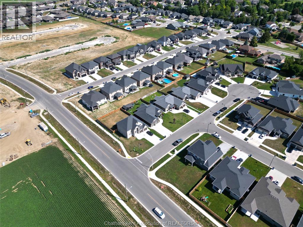 27 Tracy Drive Property Photo 45