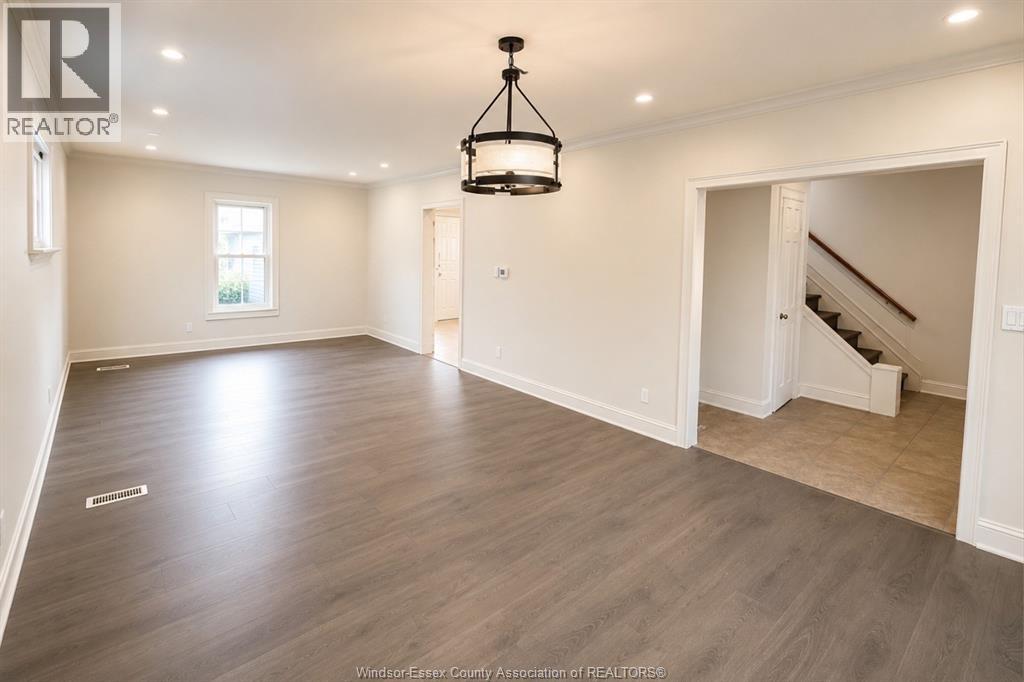 1430 Dougall Property Photo 6