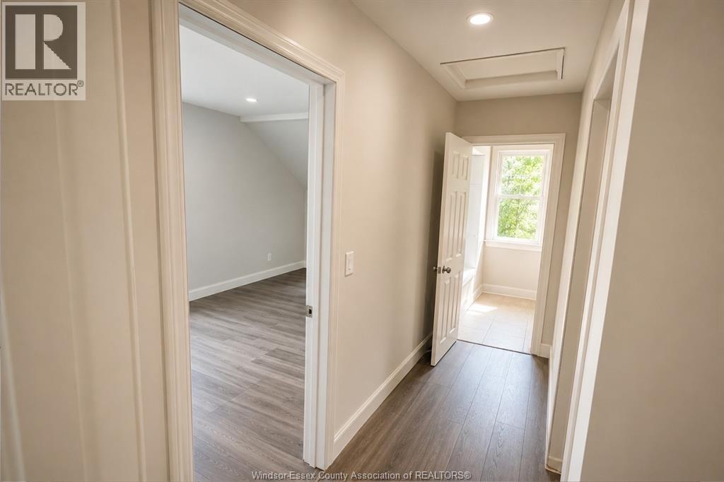1430 Dougall Property Photo 10