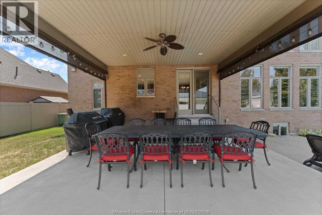 1108 Regency Crescent Property Photo 37