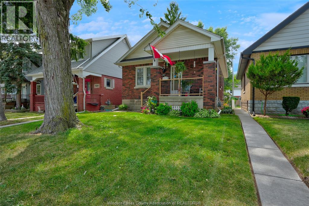 987 Curry Property Photo 1