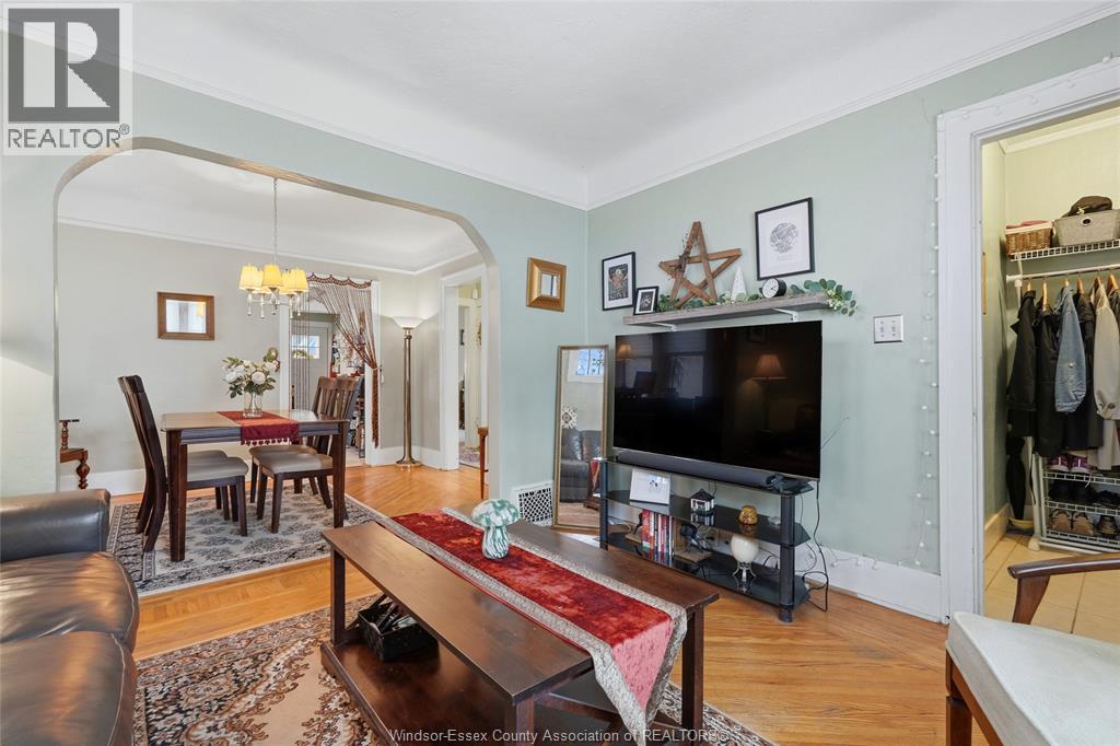 987 Curry Property Photo 7