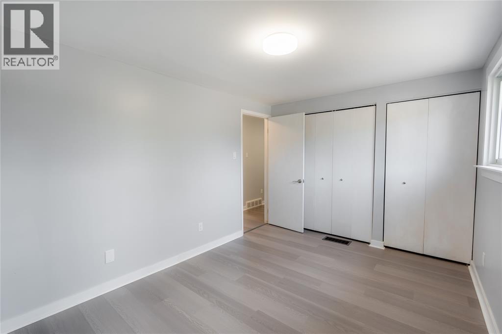 405 Cardiff Place Property Photo 22