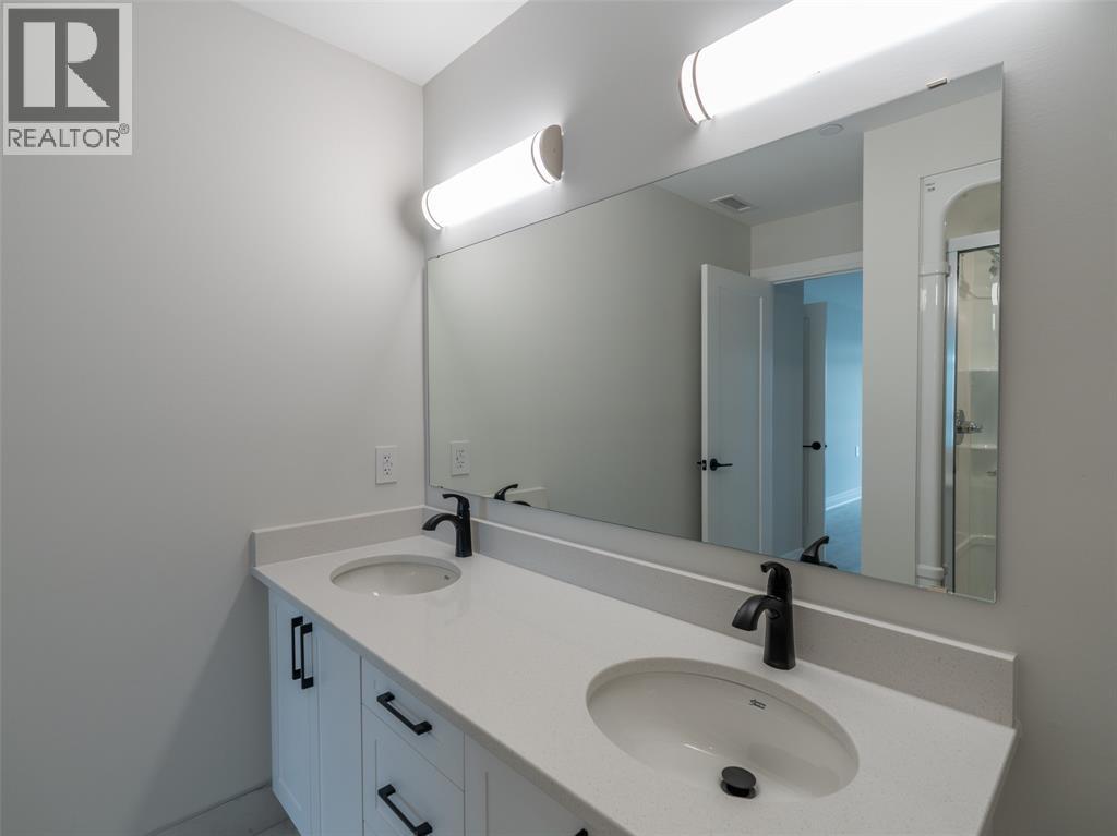 1540 Venetian Boulevard Unit# 409 Property Photo 11