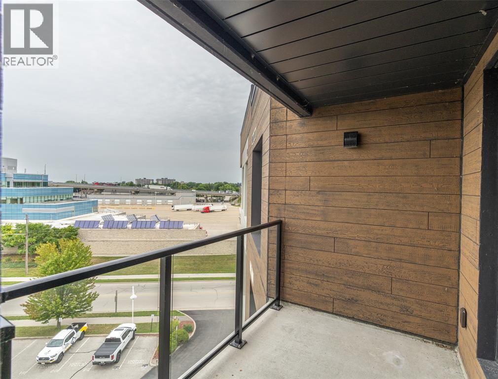 1540 Venetian Boulevard Unit# 608 Property Photo 3