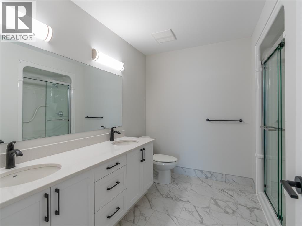 1540 Venetian Boulevard Unit# 608 Property Photo 11