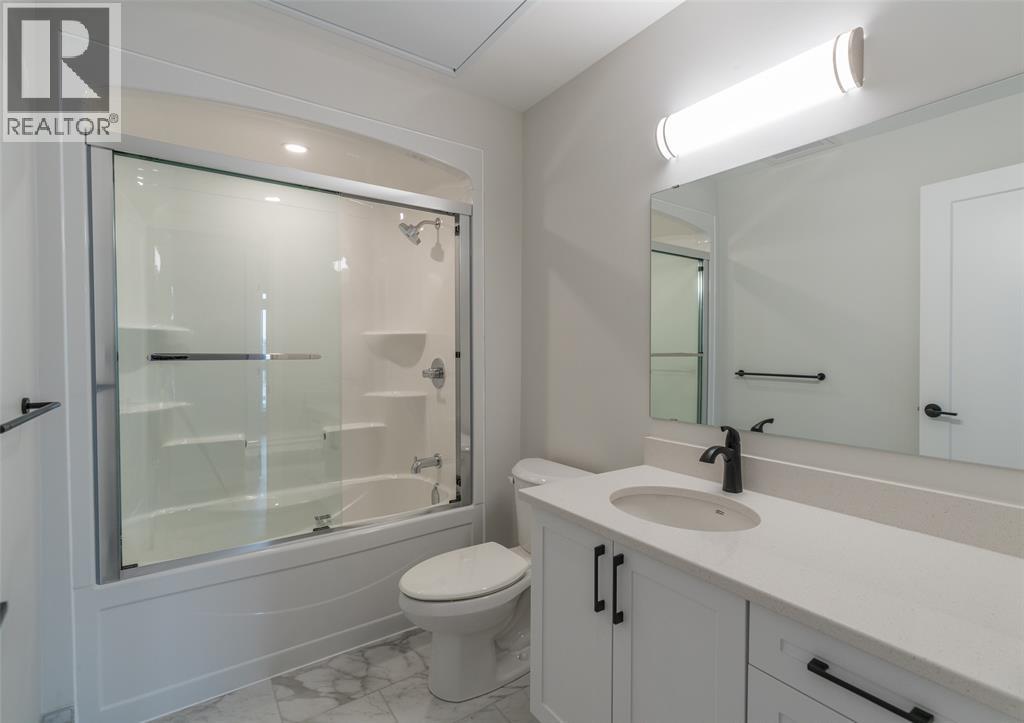 1540 Venetian Boulevard Unit# 608 Property Photo 14