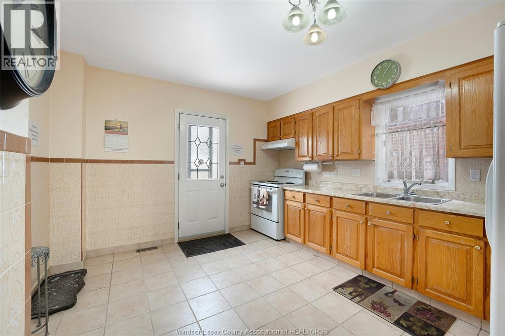 907 Gladstone Avenue Unit# Main Property Photo 7