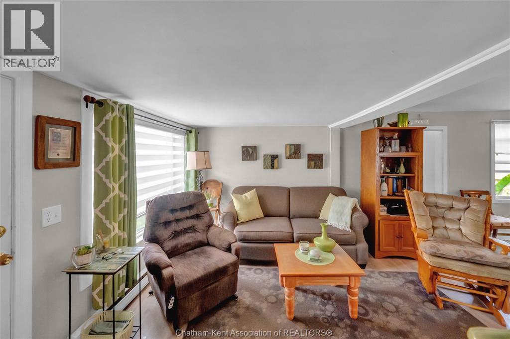 9 Park Lane Property Photo 5