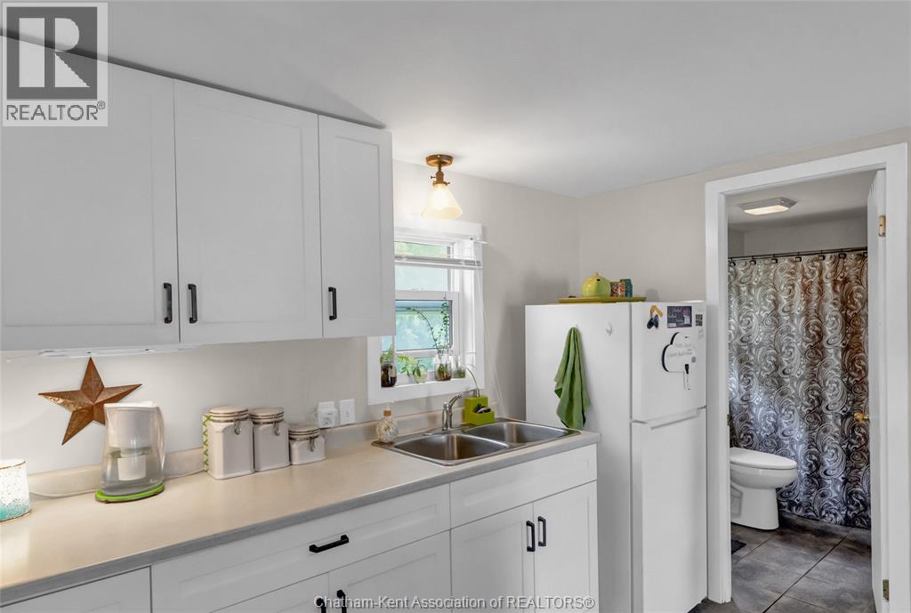 9 Park Lane Property Photo 12