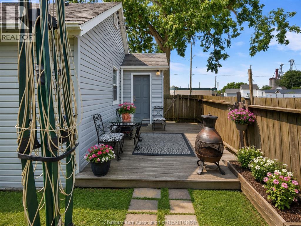 9 Park Lane Property Photo 28