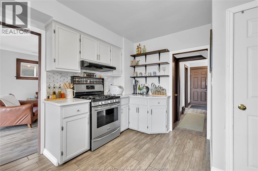 1244 Marentette Property Photo 6