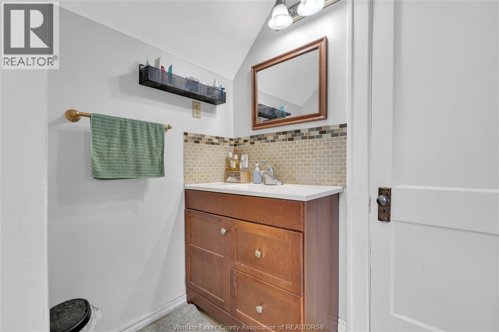 1244 Marentette Property Photo 18
