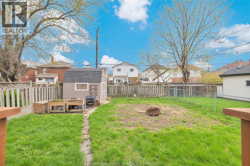 1244 Marentette Property Photo 30