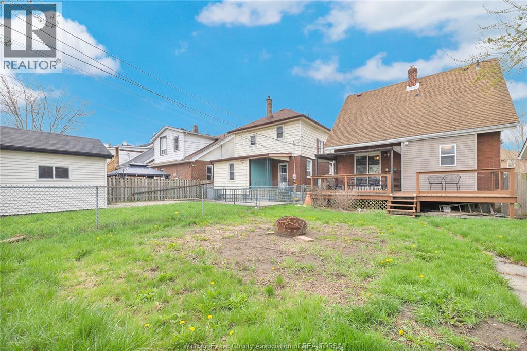 1244 Marentette Property Photo 31