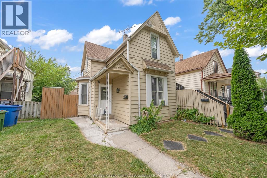 253 CURRY AVENUE
