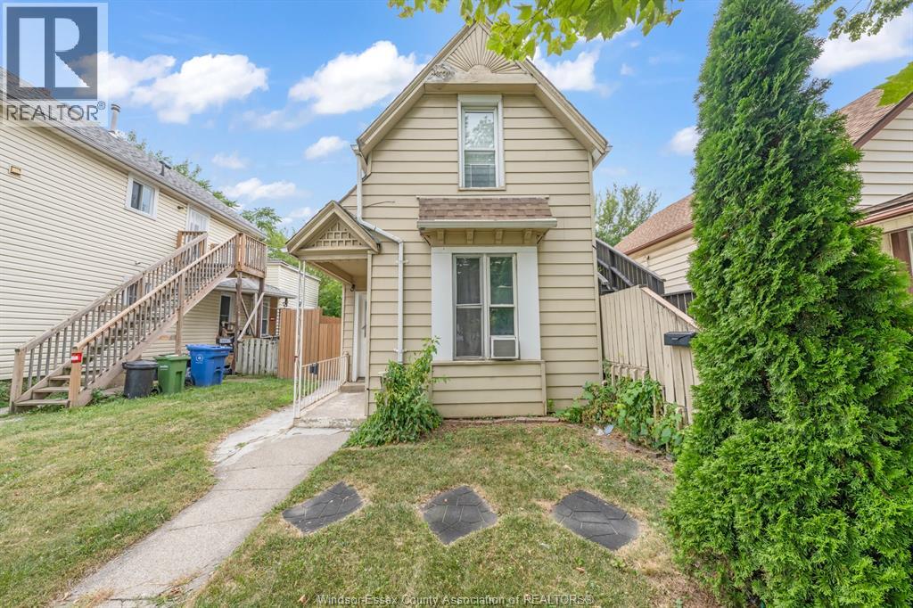 253 Curry Avenue Property Photo 2