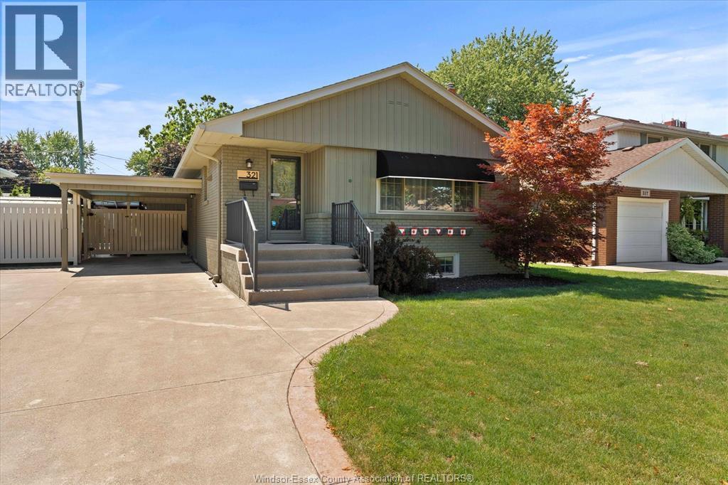 321 Betty DRIVE Property Photo 1