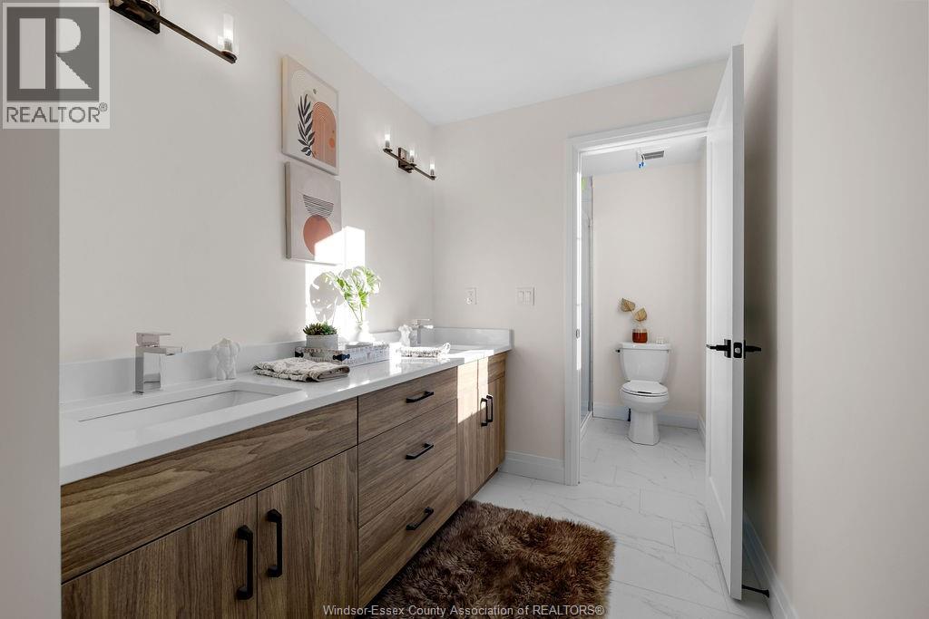 1415 Lesperance Unit# 2 Property Photo 17
