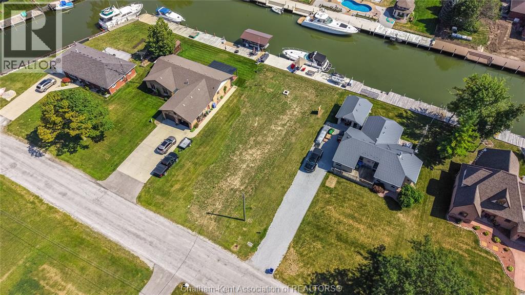 19030 Light Cove Avenue Property Photo 3