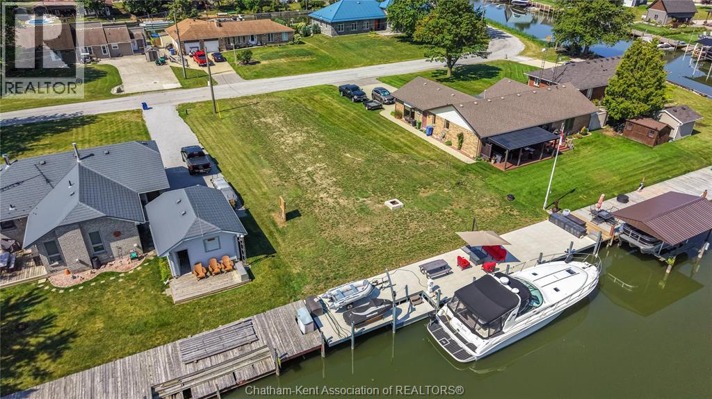19030 Light Cove Avenue Property Photo 27