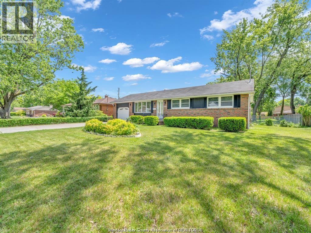 2445 Todd Lane#upper Unit Property Photo 1