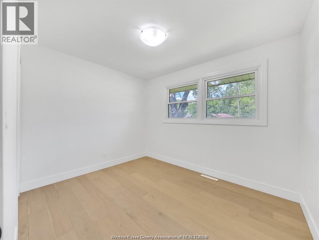 2445 Todd Lane#upper Unit Property Photo 9