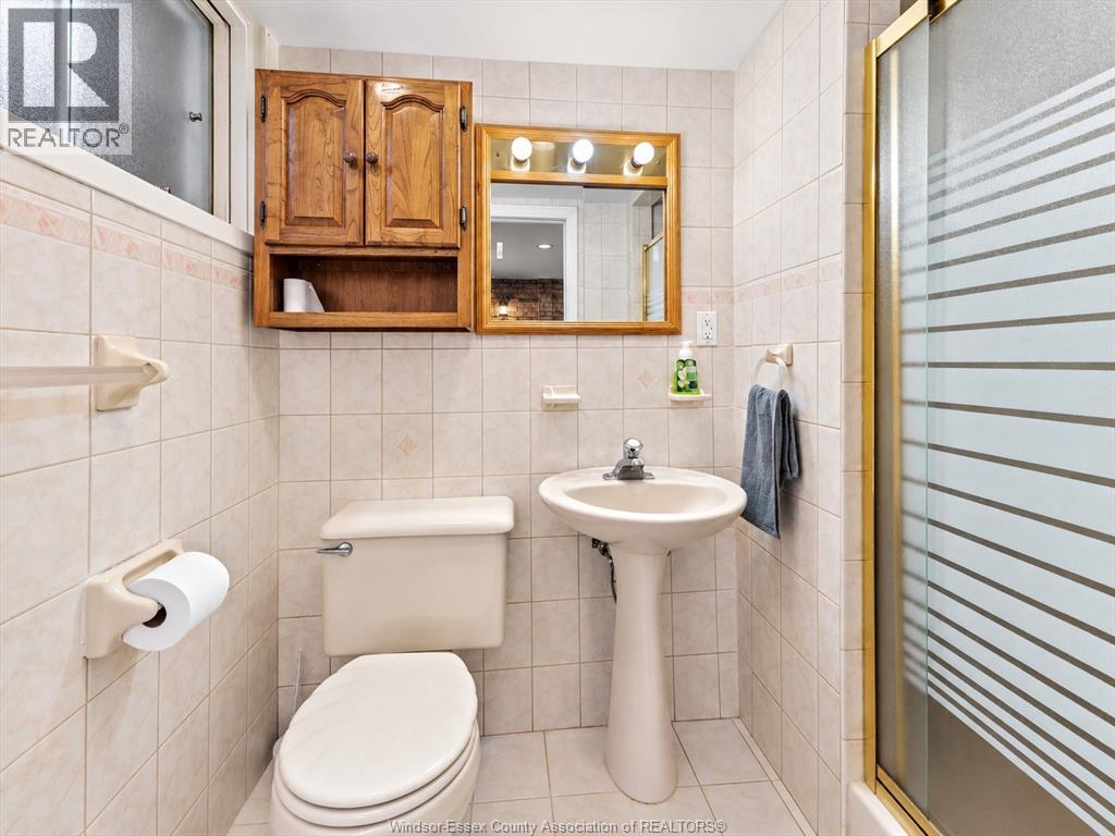 1116 Sumach Crescent Property Photo 21