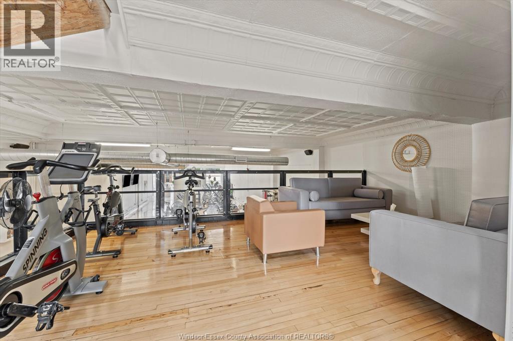 1623 Wyandotte Street East Unit# Lower 2 Property Photo 12