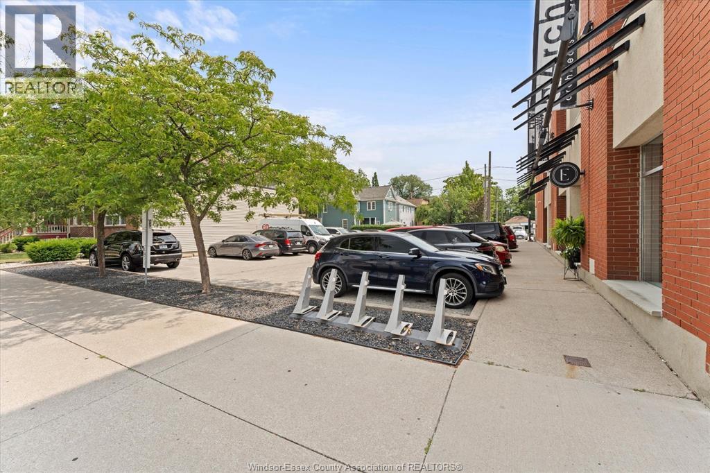 1623 Wyandotte Street East Unit# Lower 2 Property Photo 32