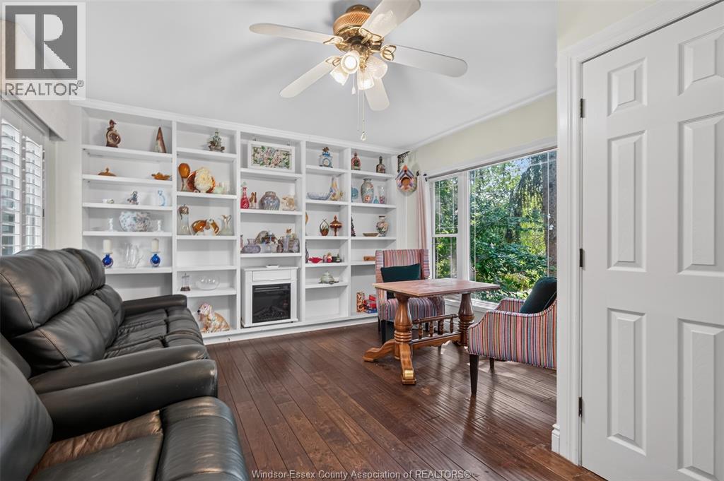 935 Bartlet Property Photo 11