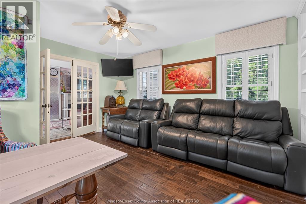935 Bartlet Property Photo 12