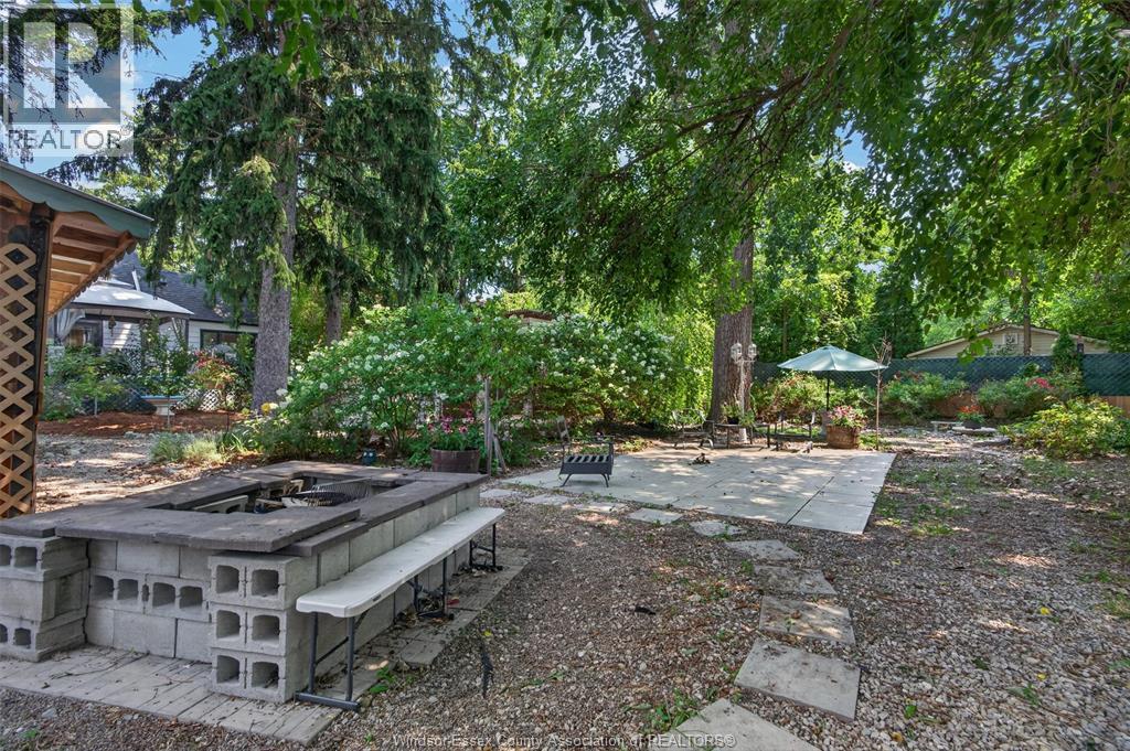 935 Bartlet Property Photo 43