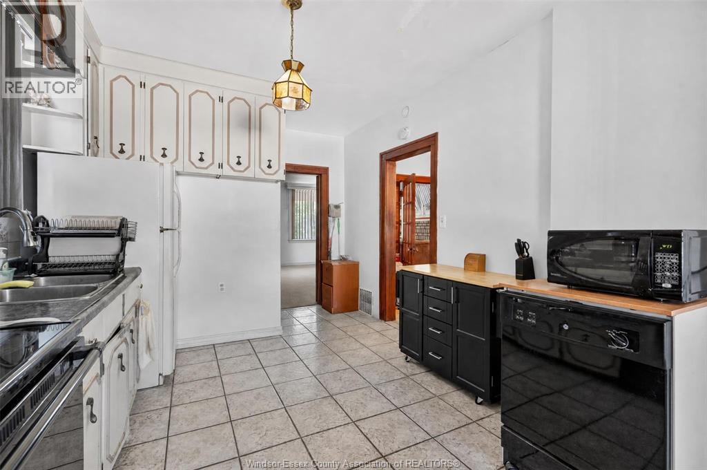 1342 Hall Avenue Property Photo 10