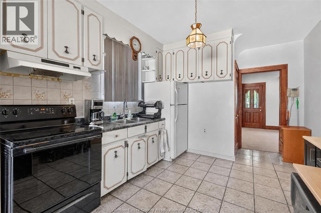 1342 Hall Avenue Property Photo 12