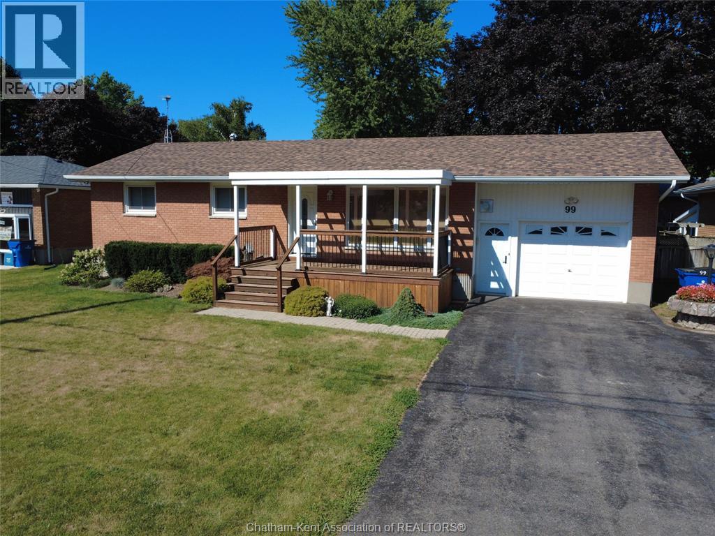 99 English STREET Property Photo 1
