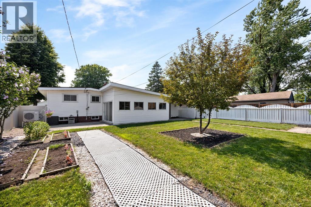 1507 St. Gabriel Property Photo 23