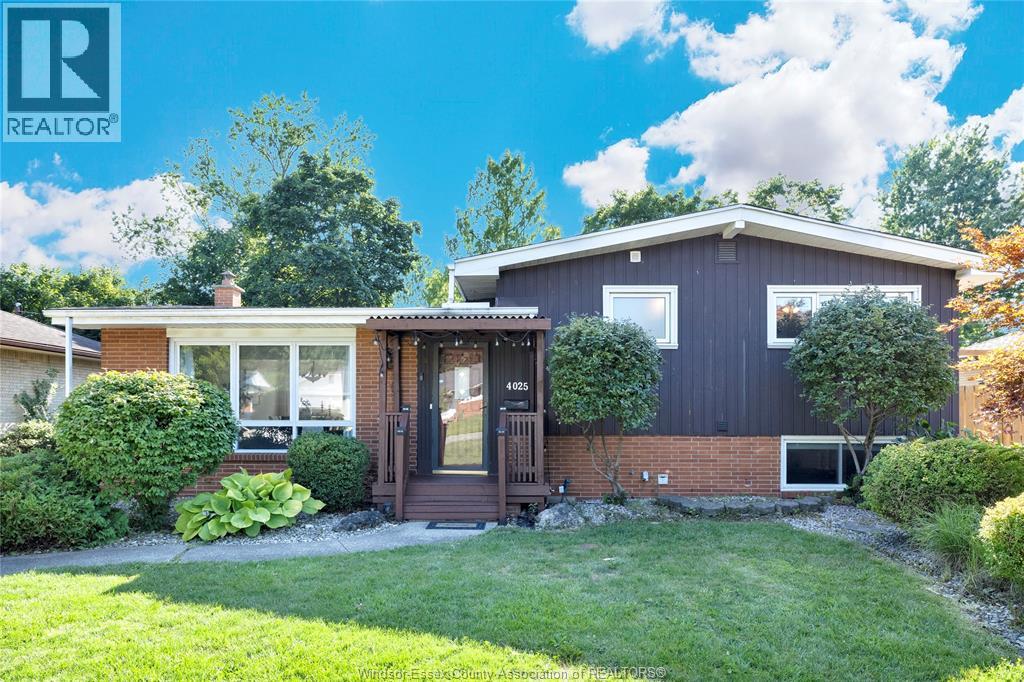 4025 Mount Royal Property Photo 1