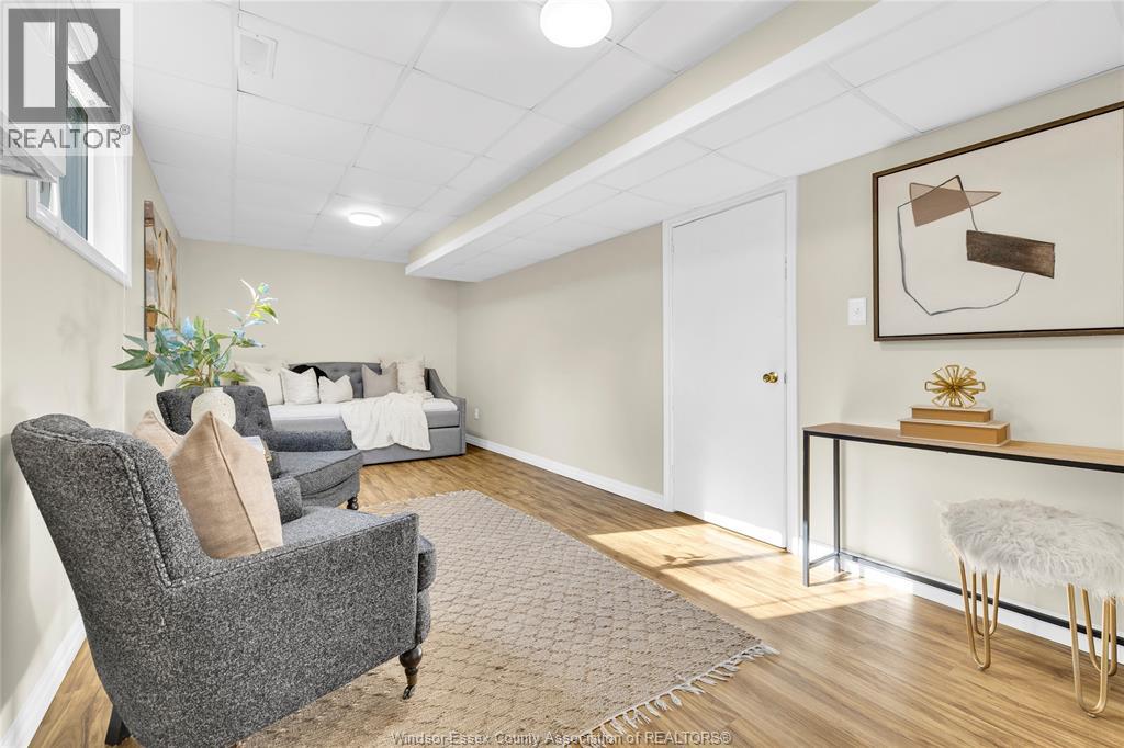 4025 Mount Royal Property Photo 22