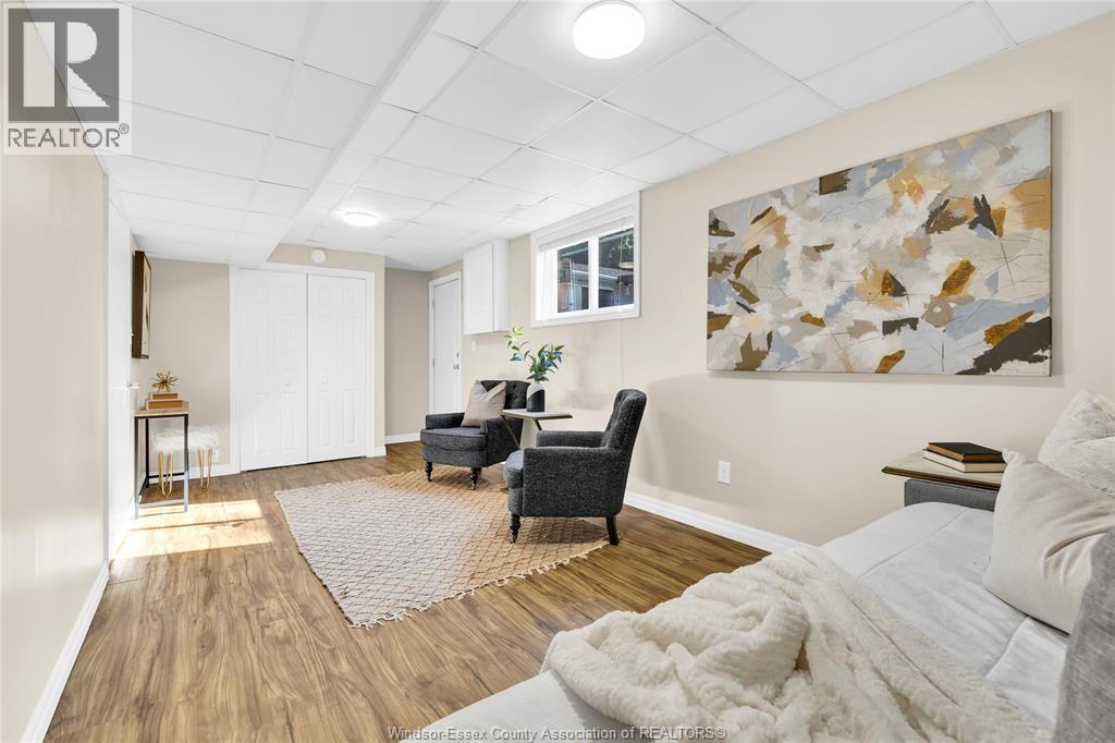 4025 Mount Royal Property Photo 24