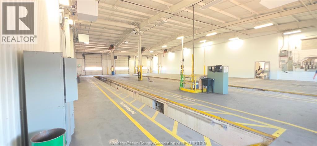 1790 Provincial Road Unit# 1 Property Photo 8