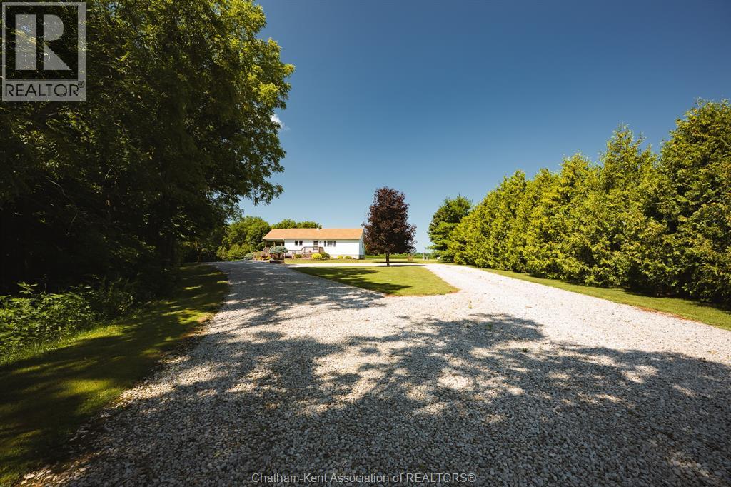 29712 Esterville Road Property Photo 1
