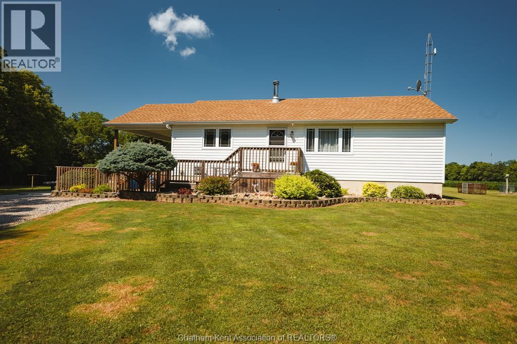 29712 Esterville Road Property Photo 3