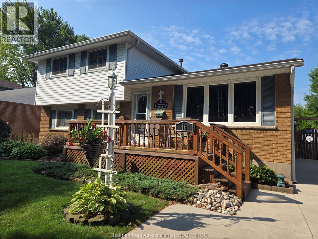 16 Donalda Drive Property Photo 1