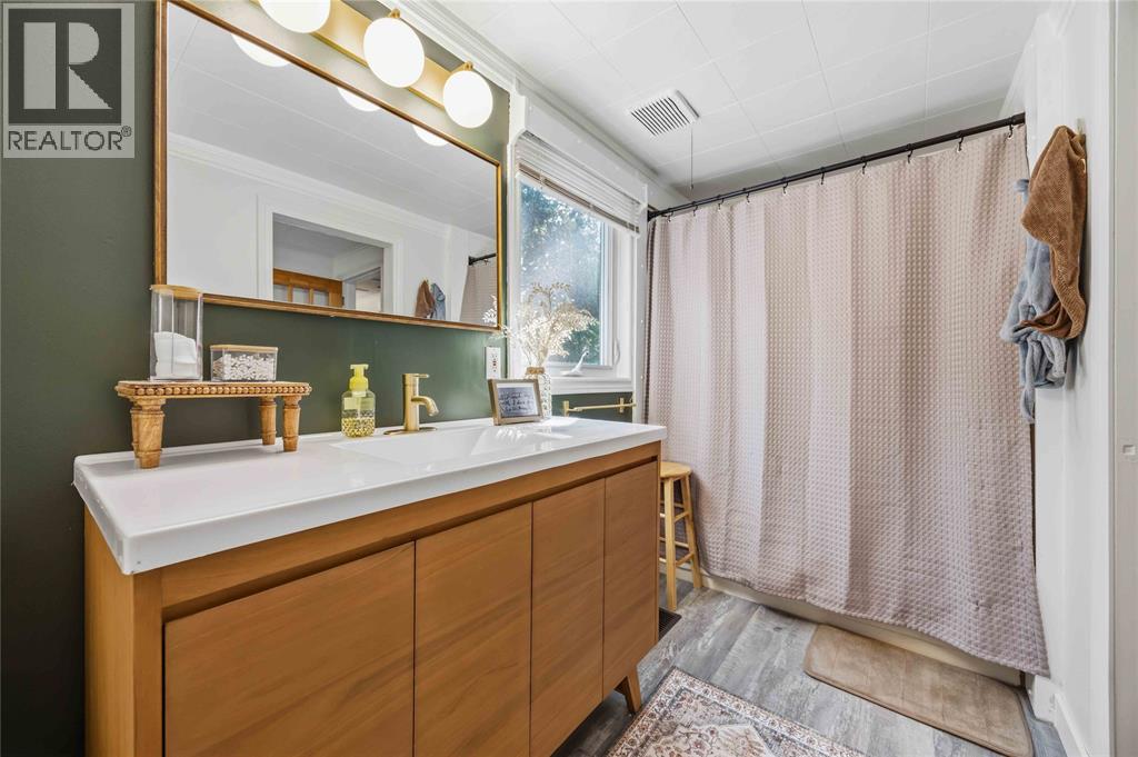 4426 Mcdonald Street Property Photo 28