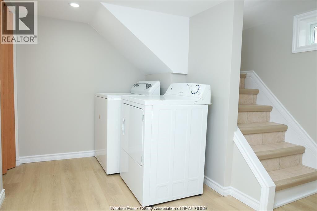 935 Langlois Avenue Unit# Lower Property Photo 10