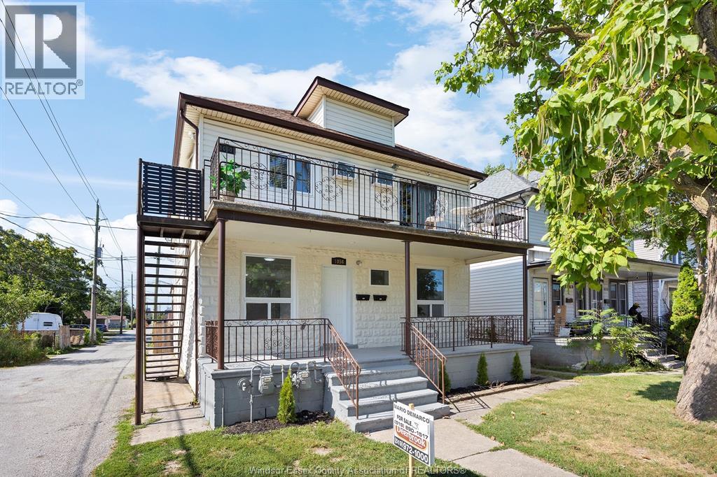 1056-1060 Niagara Property Photo 1