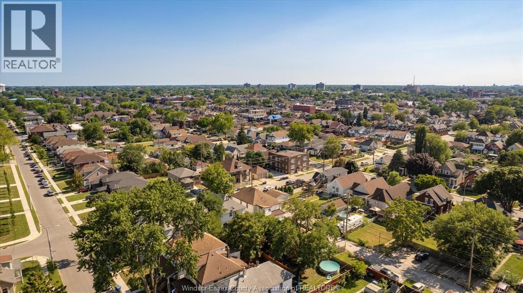 1056-1060 Niagara Property Photo 32