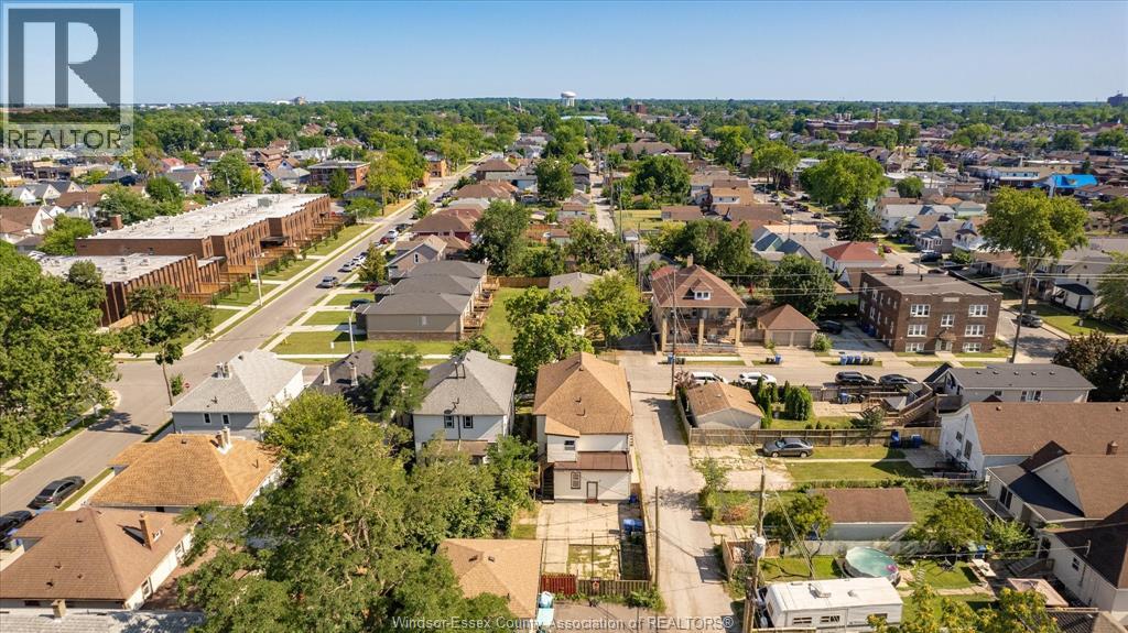 1056-1060 Niagara Property Photo 33