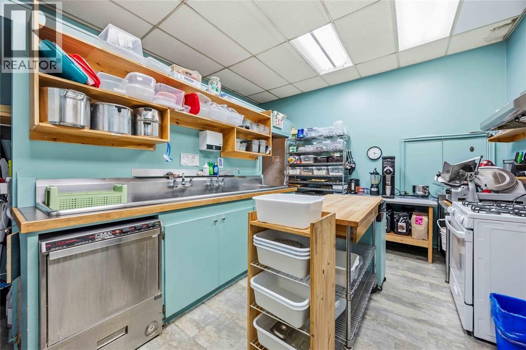 4190 Petrolia Line Property Photo 13